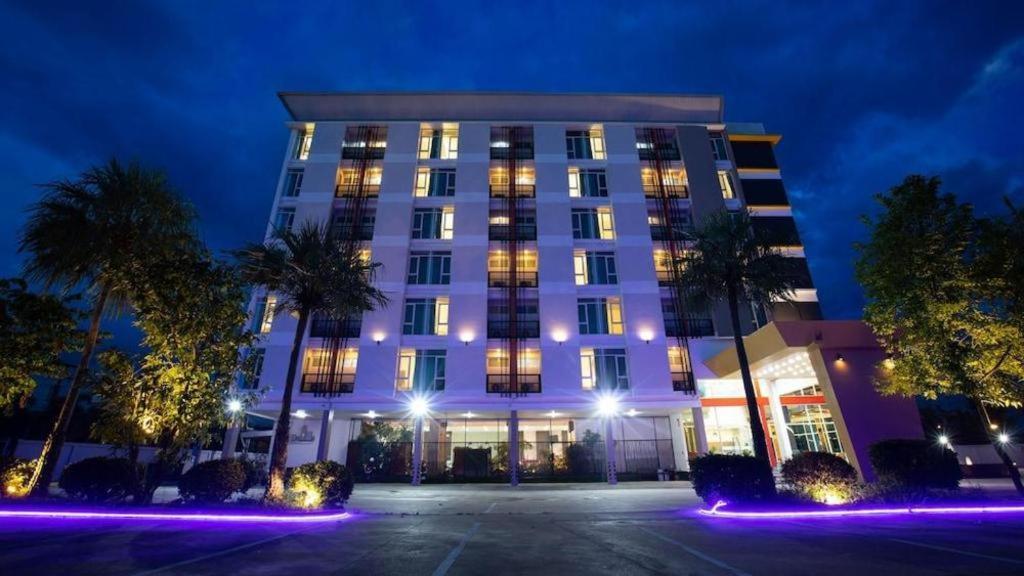 B2 Mae Sot Boutique & Budget Hotel Exterior foto